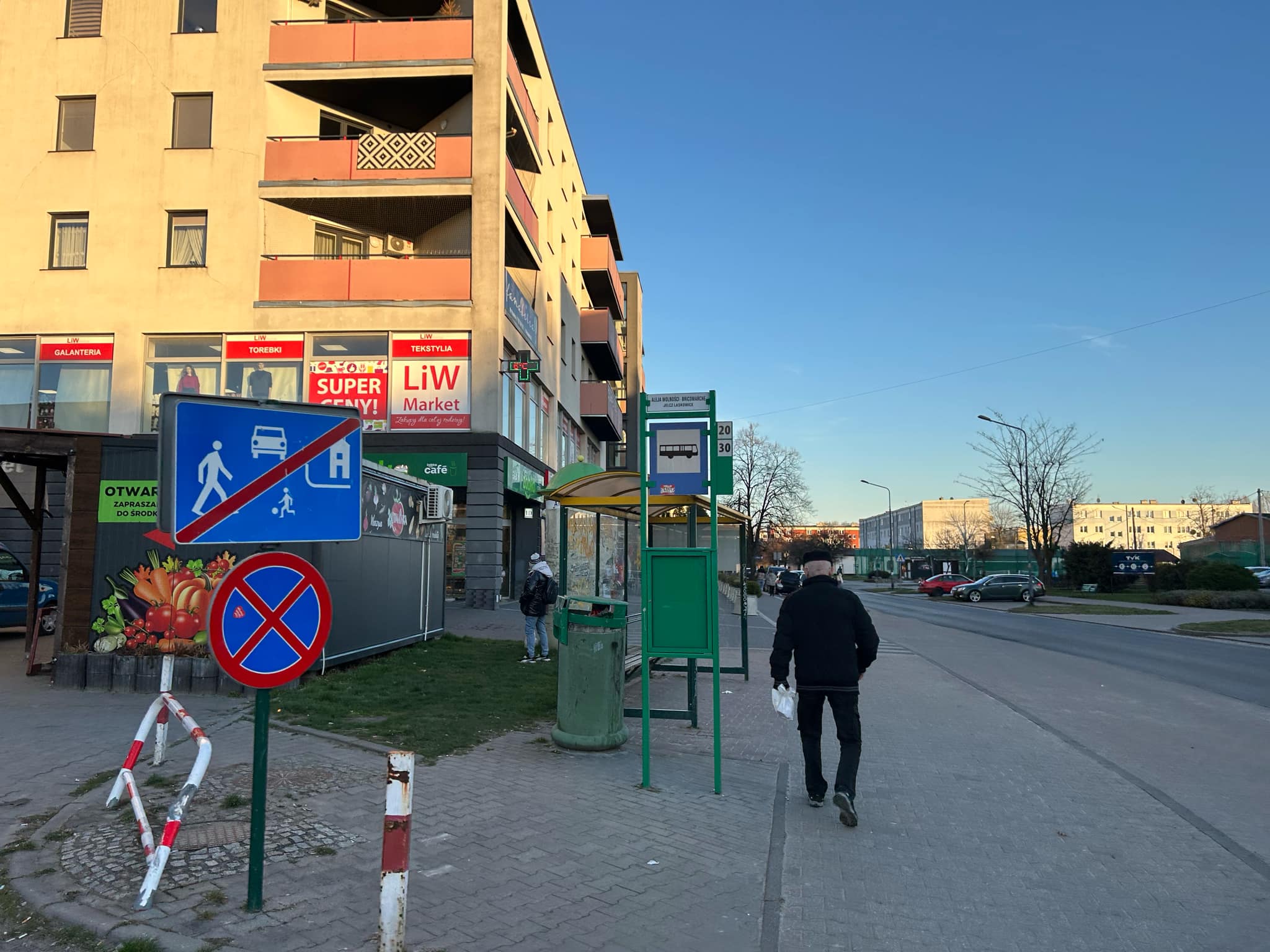 Aleja Wolności Jelcz-Laskowice